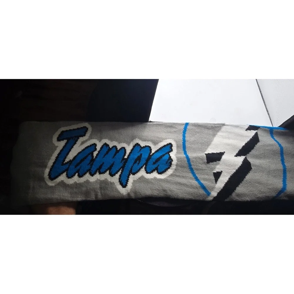 Tampa Bay Lightning Scarf Blue Gray White‎ NHL Hockey Fan Apparel